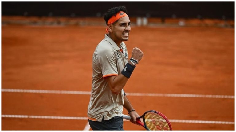 Alejandro Tabilo batió a Joao Fonseca en Bucarest y se metió a semis en un ATP por 3ra vez en 2024