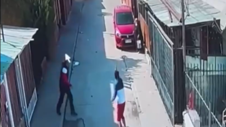 Revelan video clave de hombre que se parapetó en Pudahuel, tomó rehén y disparó a carabineros