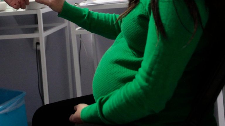 ¿Cuál es el valor del Bono Pad Parto 2024? Consulta AQUÍ cómo solicitarlo en Fonasa