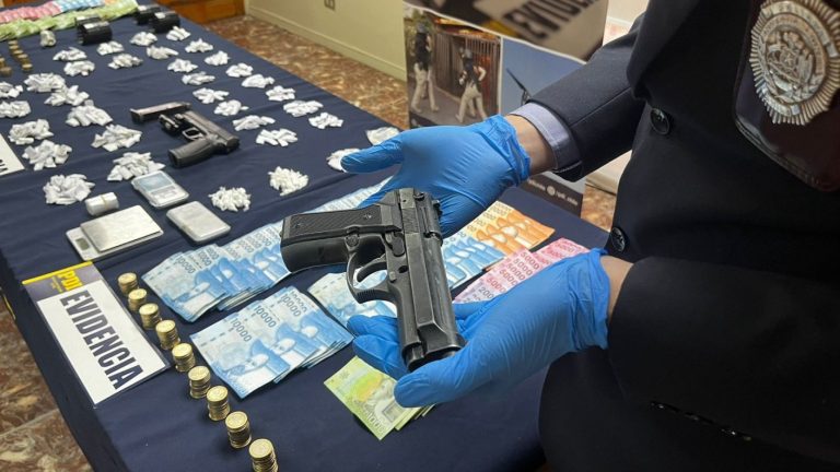 PDI desarticuló 4 puntos de venta de droga en Maipú: Contaban con sistema de vigilancia
