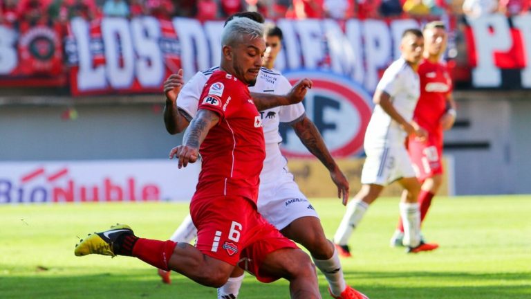 Un cambio que costó caro: Colo Colo perdió contra Ñublense 3 a 0 en Chillán