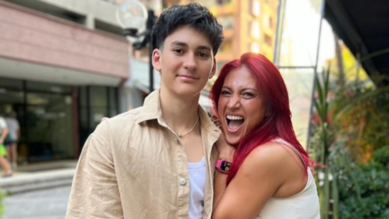 Karen Paola sorprendió con significativo y eterno gesto junto a su hijo: Siempre será mi