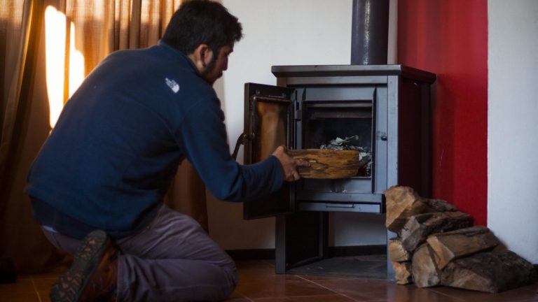 Bono Calefacción 2024: Consulta AQUÍ si eres beneficiario del Bono Leña y la fecha de pago