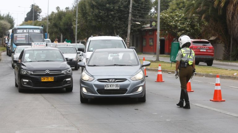 Restricción vehicular inicia este jueves: Revisa el calendario de los dígitos
