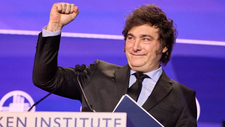 “Ayúdenme, ustedes que son el progreso