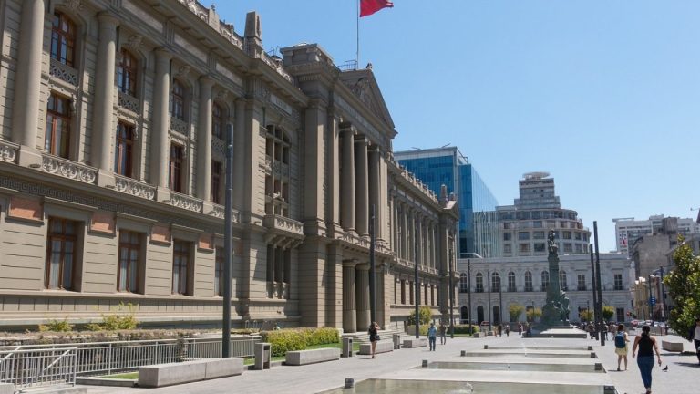 Poder Judicial descarta intencionalidad en incendio que afectó al Palacio de Tribunales