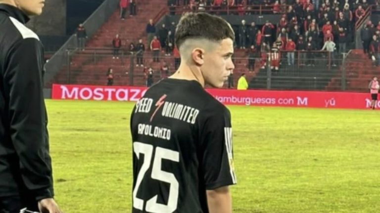 La historia de Mateo Apolonio, el niño que debutó con solamente 14 años en el fútbol argentino