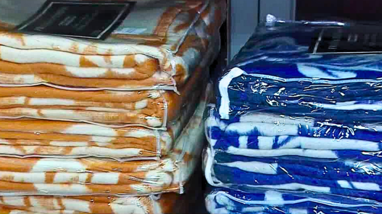 ¿Liviana o pesada? Estas son las mejores frazadas para el frío