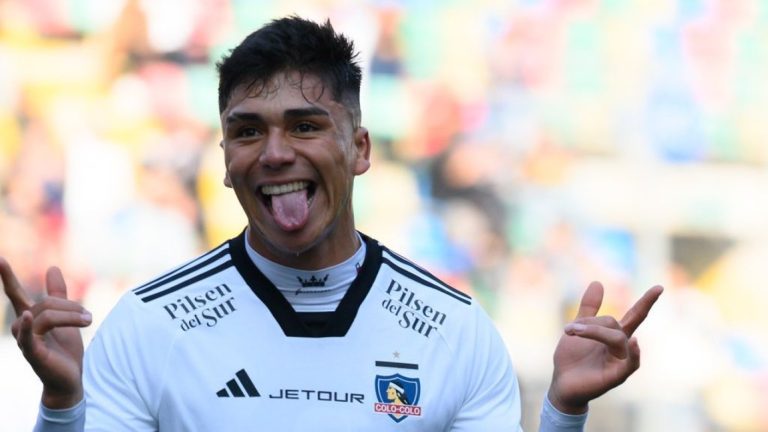 Damián Pizarro se llevó todos los elogios de hinchas de Colo Colo tras doblete: “El mejor prospecto”