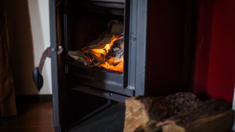 Bono de $100 mil para calefacción por bajas temperaturas: Consulta AQUÍ si eres beneficiario