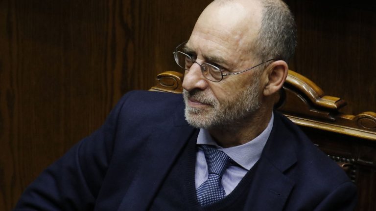 Subsec. para las Fuerzas Armadas ante situación de conscriptos en Putre: “Si hay que cambiar procesos, habrá que hacerlo”