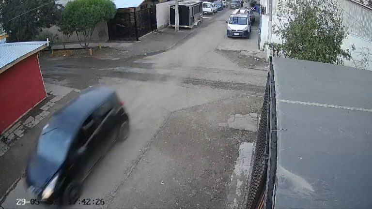 Detienen en Cerro Navia a presuntos involucrados en encerrona a funcionaria PDI