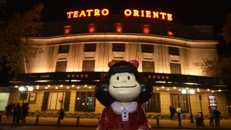 Sin viajar a Argentina: Revisa cómo ver y posar con la figura de Mafalda