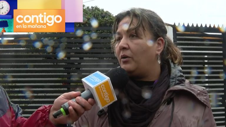 “Lo perdimos todo”: El desolador relato de vecina que sufrió inundación de taller en La Cisterna