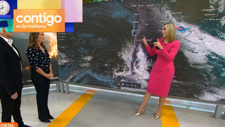 Nuevo sistema frontal: Descubre a qué hora lloverá en Santiago