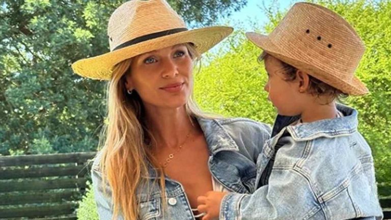 ¡Seca! Mayte Rodríguez sorprendió con efectivo método para calmar a su hijo en plena pataleta