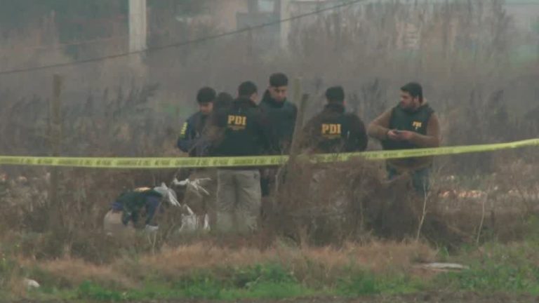 Veintena de casquillos y ejecución: Lo que se sabe del doble homicidio en Lampa