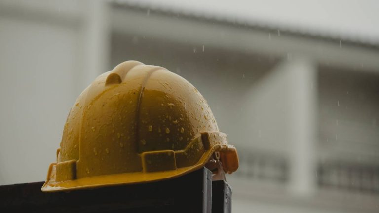 ¿Cuáles son tus derechos laborales ante posibles imprevistos por el sistema frontal?