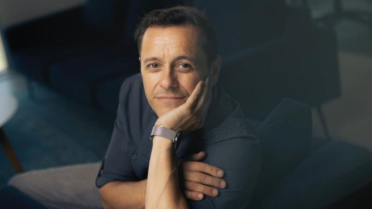 “Es el ímpetu”: Álvaro Morales recordó ”encuentro íntimo” con conductora de TV interrumpido por fiscalización