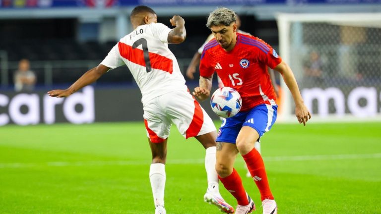 Diego Valdés sería baja ante Argentina: Las opciones en mediocampo de La Roja en Copa América