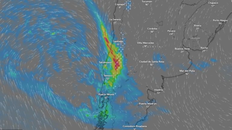 Sigue EN VIVO el sistema frontal que traerá lluvias históricas a Santiago