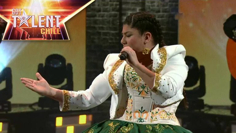 Josefina Leyton | Cantante | Semifinal