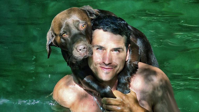 ¡Con muchos mimos! Pangal Andrade compartió emotivo reencuentro con su mascota