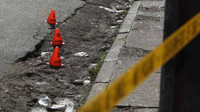 Fiscalía ya trabaja en el lugar: Joven de 22 años murió baleado en Renca