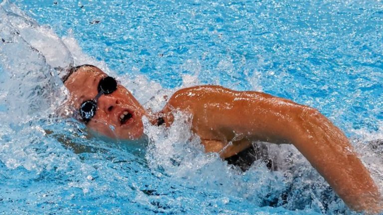 Kristel Köbrich acabó segunda en su serie y debe esperar en los Juegos Olímpicos 2024