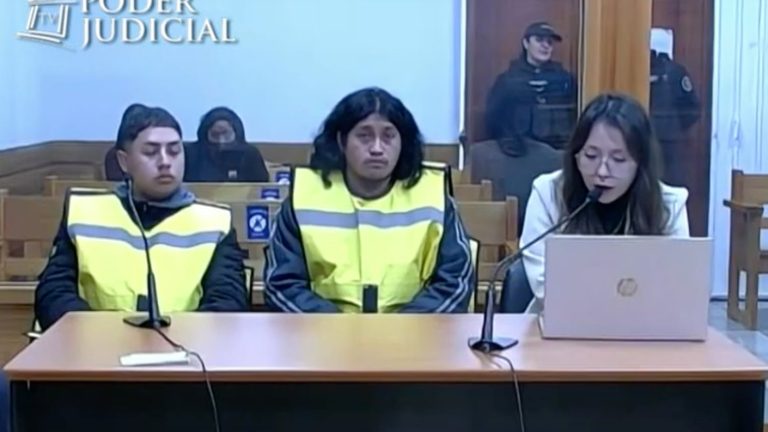 Detenidos por crimen de carabineros quedaron en prisión preventiva tras ser formalizados por cinco delitos