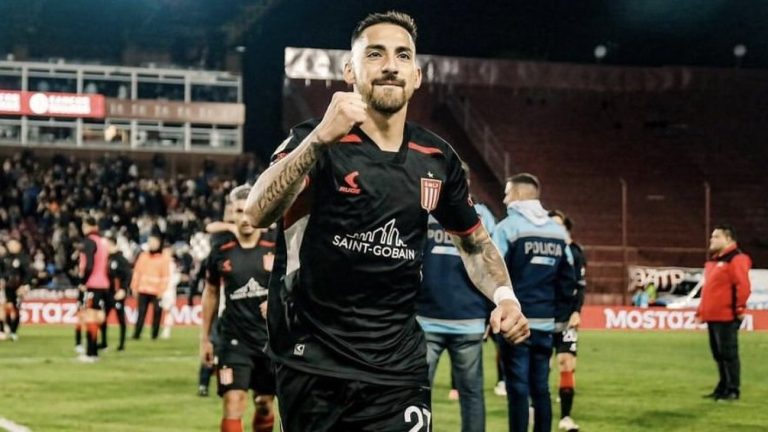 Quién es Javier Correa, la nueva carta de gol de Colo Colo para la Copa Libertadores