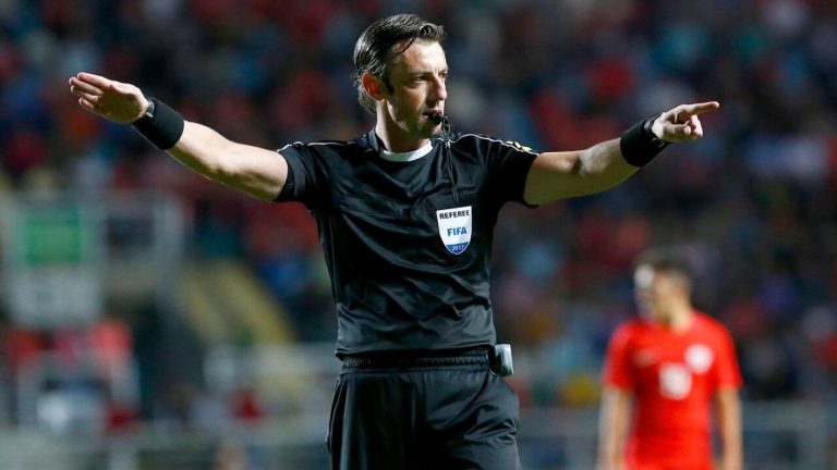 Ya tiene un antecedente: Raphael Claus será el árbitro de la final entre Argentina y Colombia