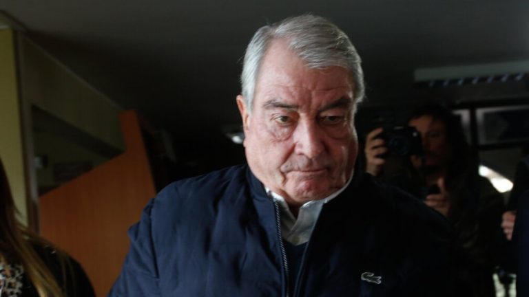 Tribunal revoca prisión preventiva a Eduardo Macaya: Queda con arresto domiciliario