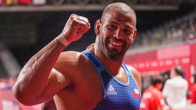 El camino de Yasmani hasta ganar la medalla de plata