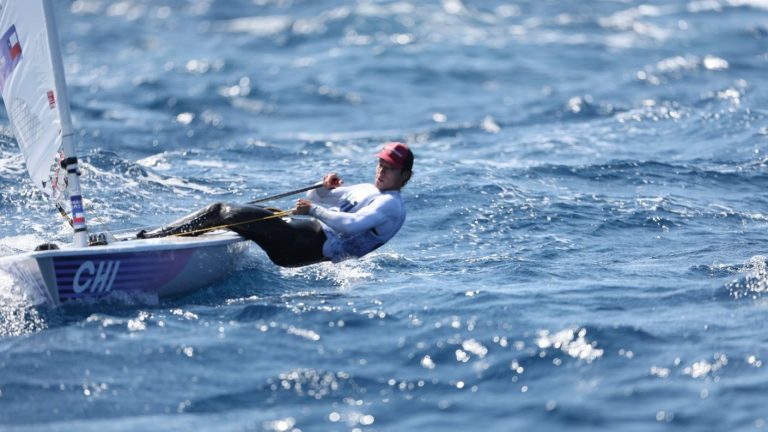 Vela en París 2024: Medal Race de Clemente Seguel fue suspendida por falta de viento