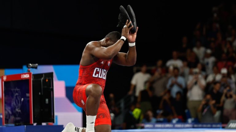 Con emotivo gesto: Mijaín López anuncia su retiro de los Juegos Olímpicos tras vencer a Yasmani Acosta