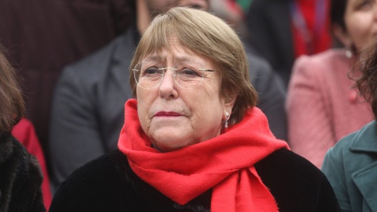 Michelle Bachelet y debate por eventual tercera candidatura presidencial: “Ando en otra en la vida”