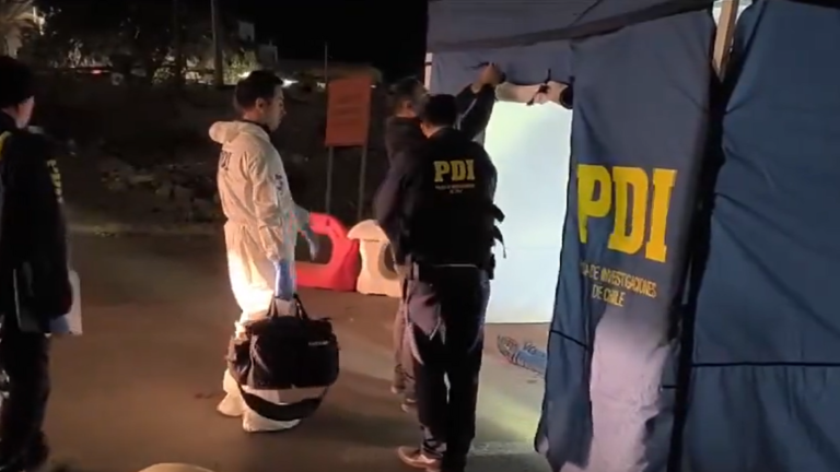 Macabro hallazgo en Iquique: Encuentran cuerpo con “clara intervención” de terceros en plena calle