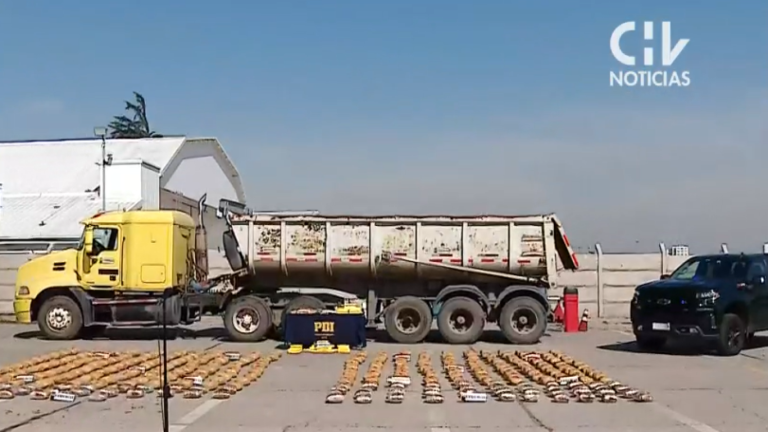 PDI descubrió camión tolva que ingresó más de 400 kilos de droga al país: Su destino era la RM