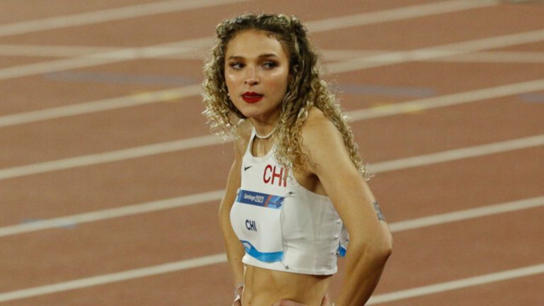 Martina Weil logró cuarto lugar en 400m y disputará el repechaje en París 2024