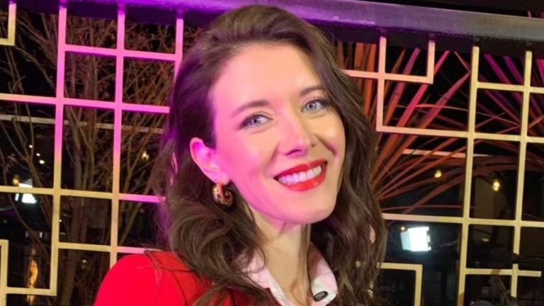 Carla Jara celebró sus 40 años con sesión de fotos y sentida reflexión: “Por aguantar cada caída…”