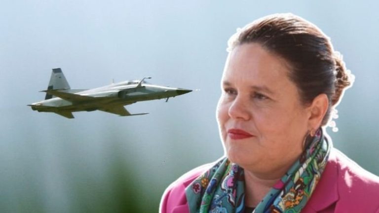 Confirman tráfico aéreo no identificado en el sur: Se desplegaron aviones F-5 por seguridad