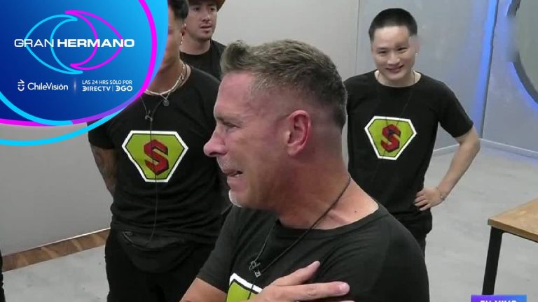 ¡Rompió en llanto! Pato fue sorprendido por tiernos saludos de sus hijos