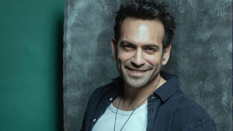 Conoce los talentos de Buğra Gülsoy, el reconocido actor y escritor que protagoniza Kizim