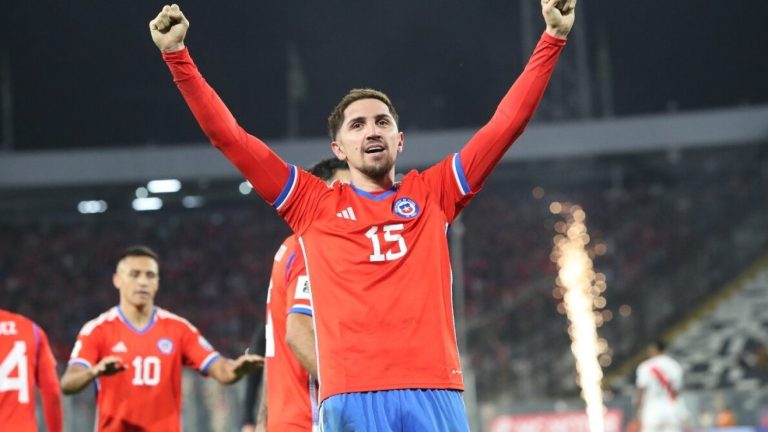 “Te vuelves a lesionar”: Comentarista mexicano se lanza contra Diego Valdés con polémica frase