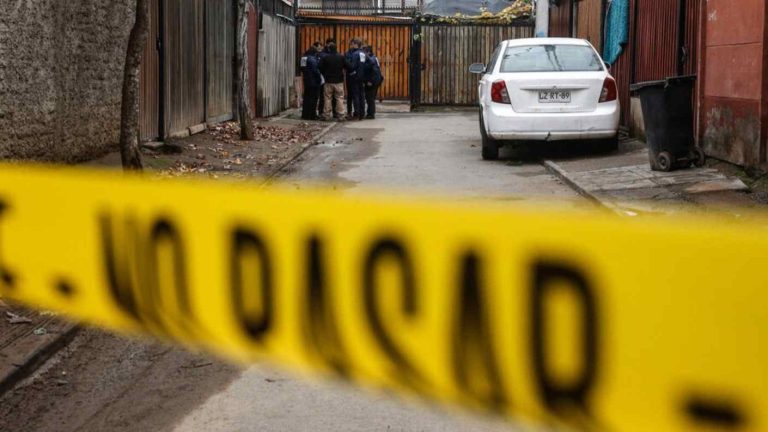 Padre intentó separar pelea a golpes entre sus hijos, sufrió un paro cardíaco y murió en Valparaíso