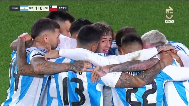 ¡Balde de agua fría! Alexis Mac Allister puso en ventaja a Argentina