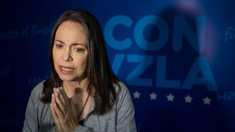 Machado alerta sobre “grave amenaza” contra asilados en residencia de Argentina en Caracas