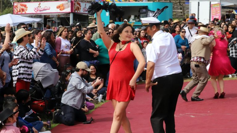 Fiestas Patrias 2024: Las mejores fondas de Chile para celebrar en este feriado XL