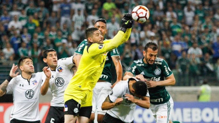 Sólo uno se repite: Así formó Colo Colo la última vez que jugó cuartos de final en la Libertadores